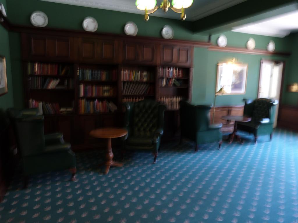 Fownes Hotel Вустер Экстерьер фото